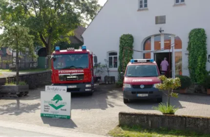 Die freiwillige Feuerwehr von Niederholsten war auch dabei